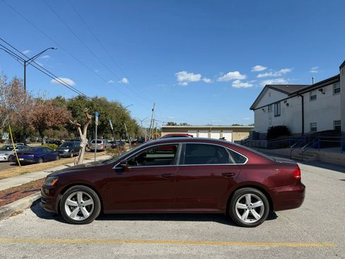Used 2013 Volkswagen Passat 2.5 SE image 5