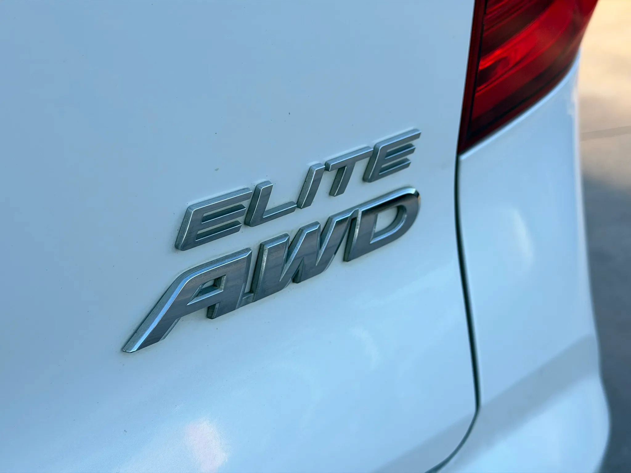 Used 2016 Honda Pilot Elite image 18