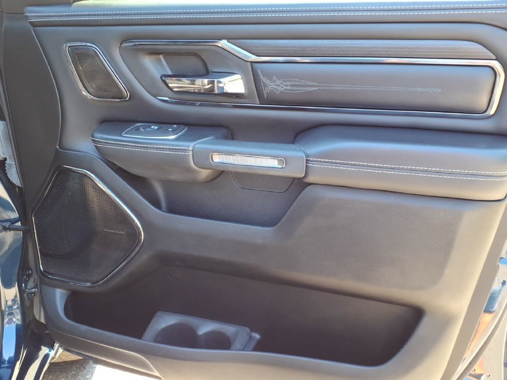 Used 2022 RAM 1500 Limited AWD/4WD image 11