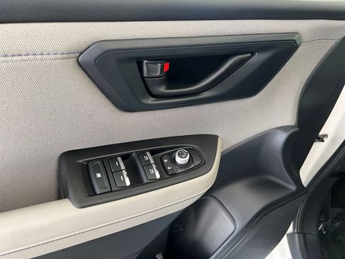 Certified 2026 Subaru Forester Premium AWD/4WD image 11