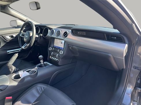 Used 2020 Ford Mustang GT Premium image 14