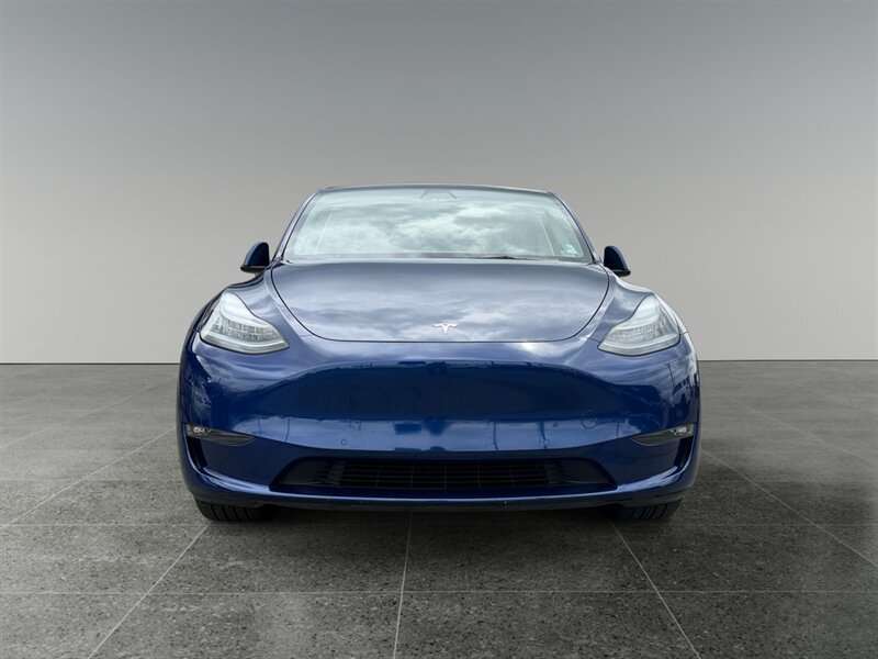 Used 2021 Tesla Model Y Long Range AWD/4WD image 9