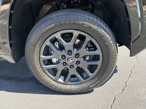 Used 2025 Toyota Tundra Platinum image 12