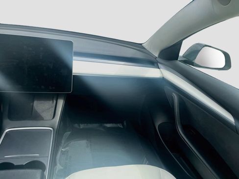 Used 2022 Tesla Model 3 Performance AWD/4WD image 24