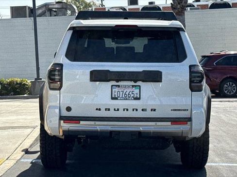 Certified 2025 Toyota 4Runner Trailhunter image 6