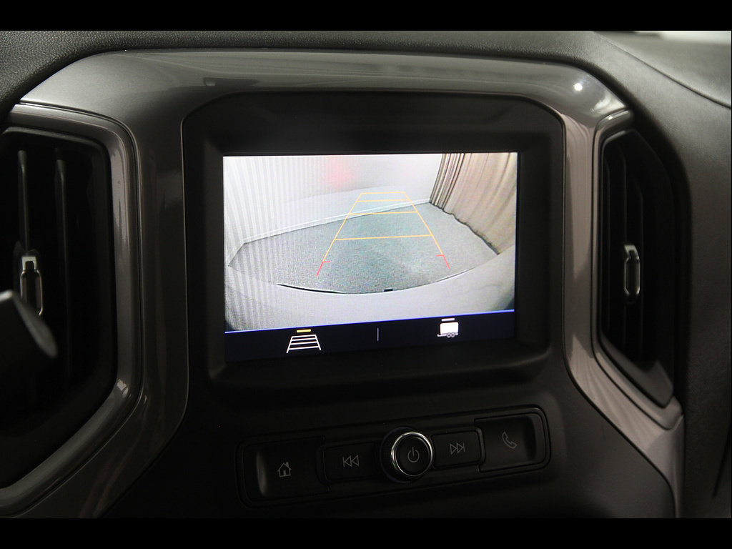 Used 2021 Chevrolet Silverado 1500 Custom Trail Boss w/ LPO, Dark Essentials Package AWD/4WD image 13