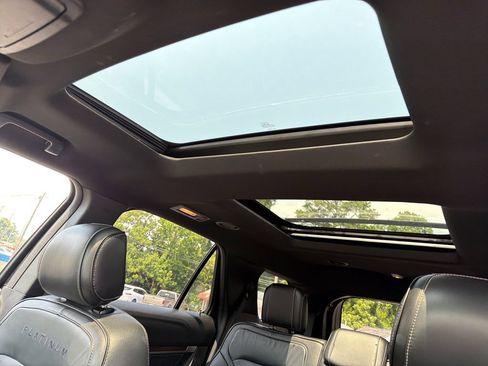 Used 2017 Ford Explorer Platinum AWD/4WD image 36