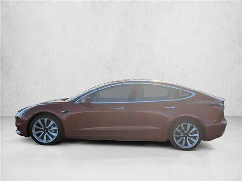 Used 2018 Tesla Model 3 Long Range image 9