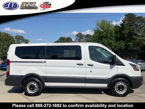 Used 2017 Ford Transit 150 XL image 8