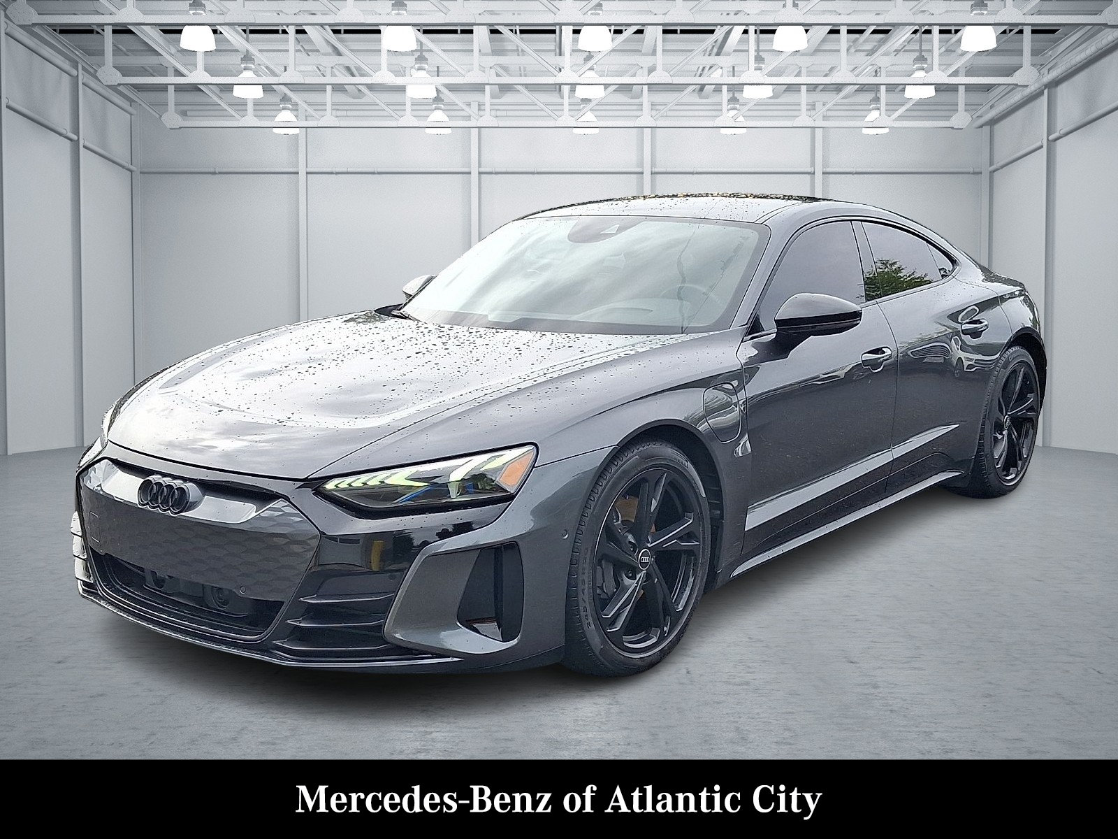 Used 2022 Audi e-tron GT Prestige AWD/4WD image 3