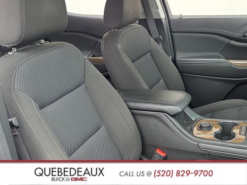 Used 2022 GMC Acadia SLE FWD image 24