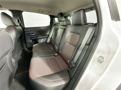 Used 2025 Nissan Kicks SR image 23