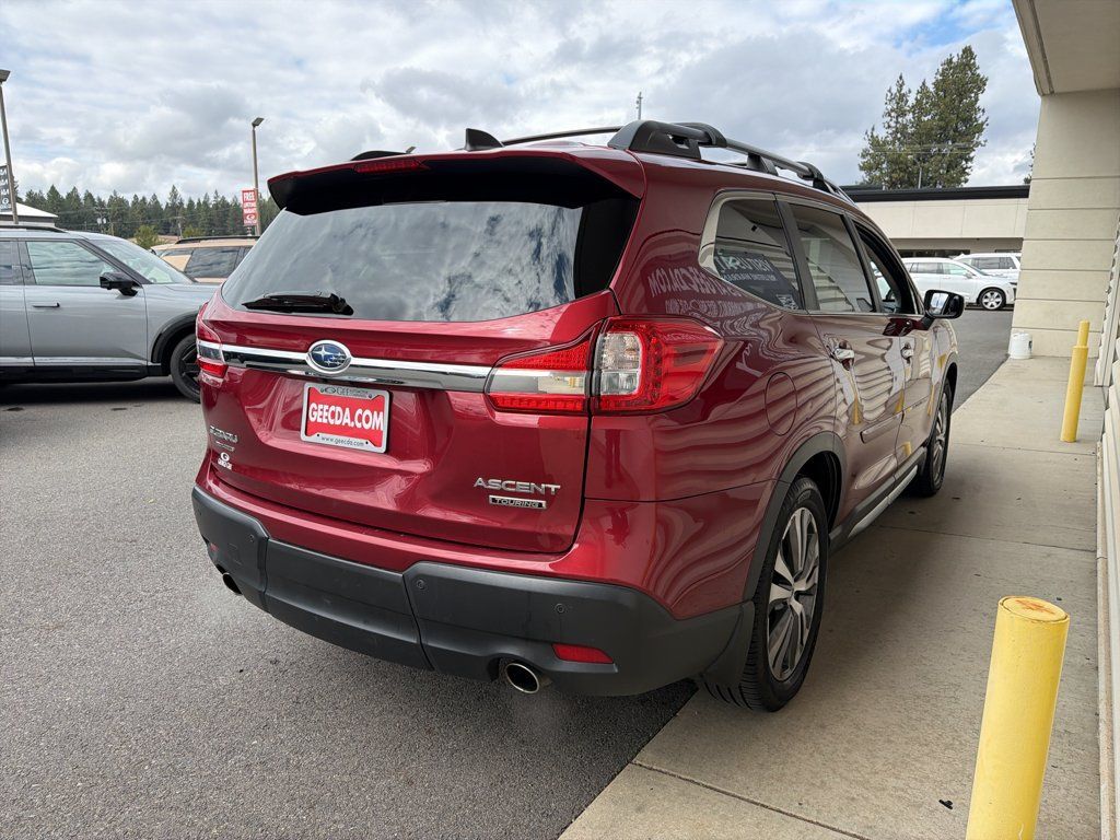 Used 2022 Subaru Ascent Touring AWD/4WD image 4