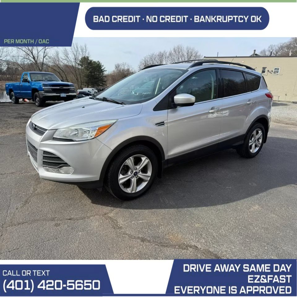 Used 2015 Ford Escape SE AWD/4WD image 2