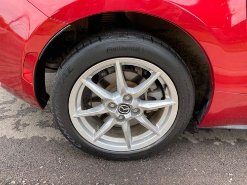 Used 2016 MAZDA MX-5 Miata Sport RWD image 23
