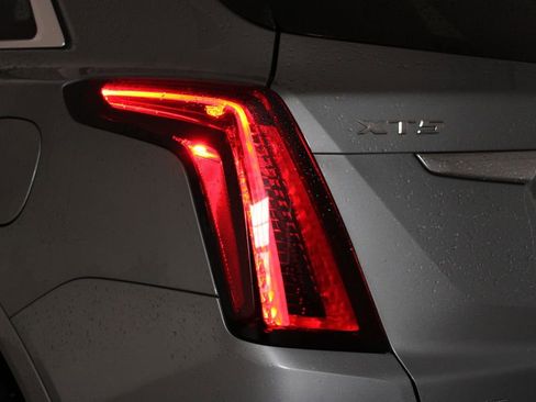 Used 2023 Cadillac XT5 Premium Luxury image 59