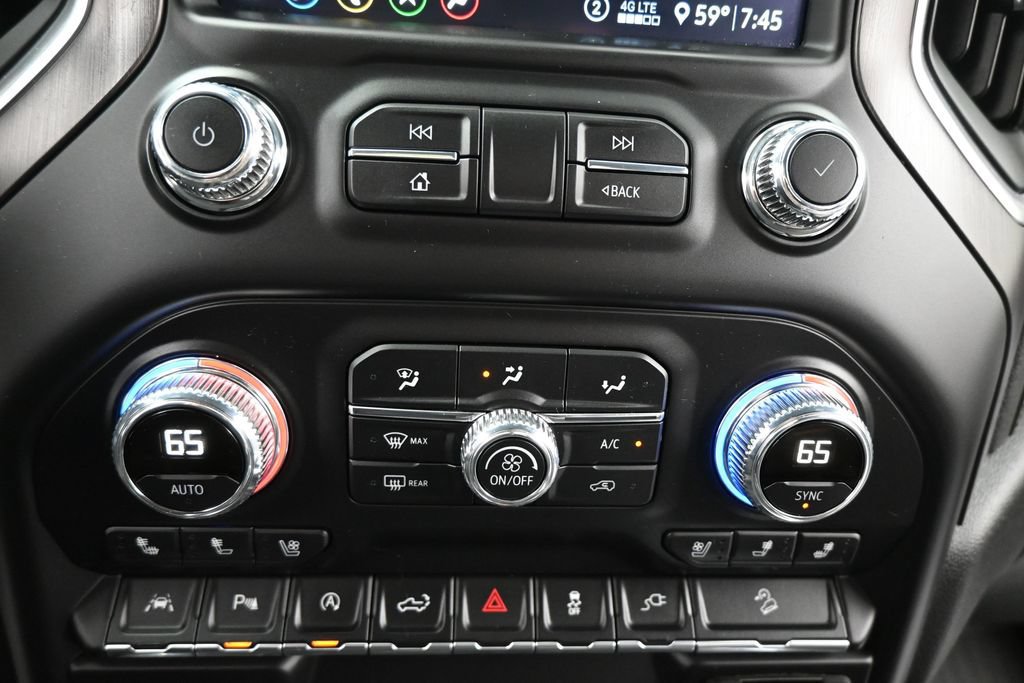 Used 2020 GMC Sierra 1500 AT4 w/ AT4 Premium Package AWD/4WD image 16