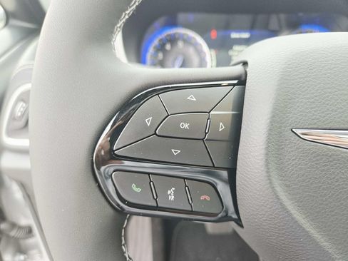 New 2026 Chrysler Pacifica Limited w/ S Appearance Package FWD image 22