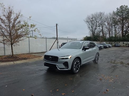 New 2026 Volvo XC60 B5 Plus w/ Protection Package Premier image 10
