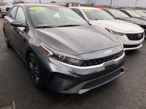 Used 2024 Kia Forte LXS image 7