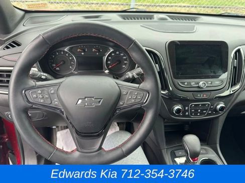 Used 2023 Chevrolet Equinox RS w/ RS Leather Package image 8