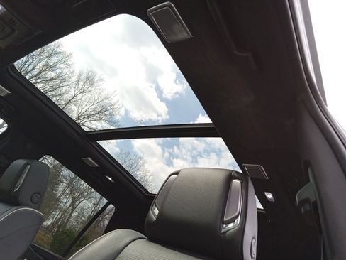 Used 2021 Cadillac Escalade Sport w/ Driver Assist Tech Package image 12