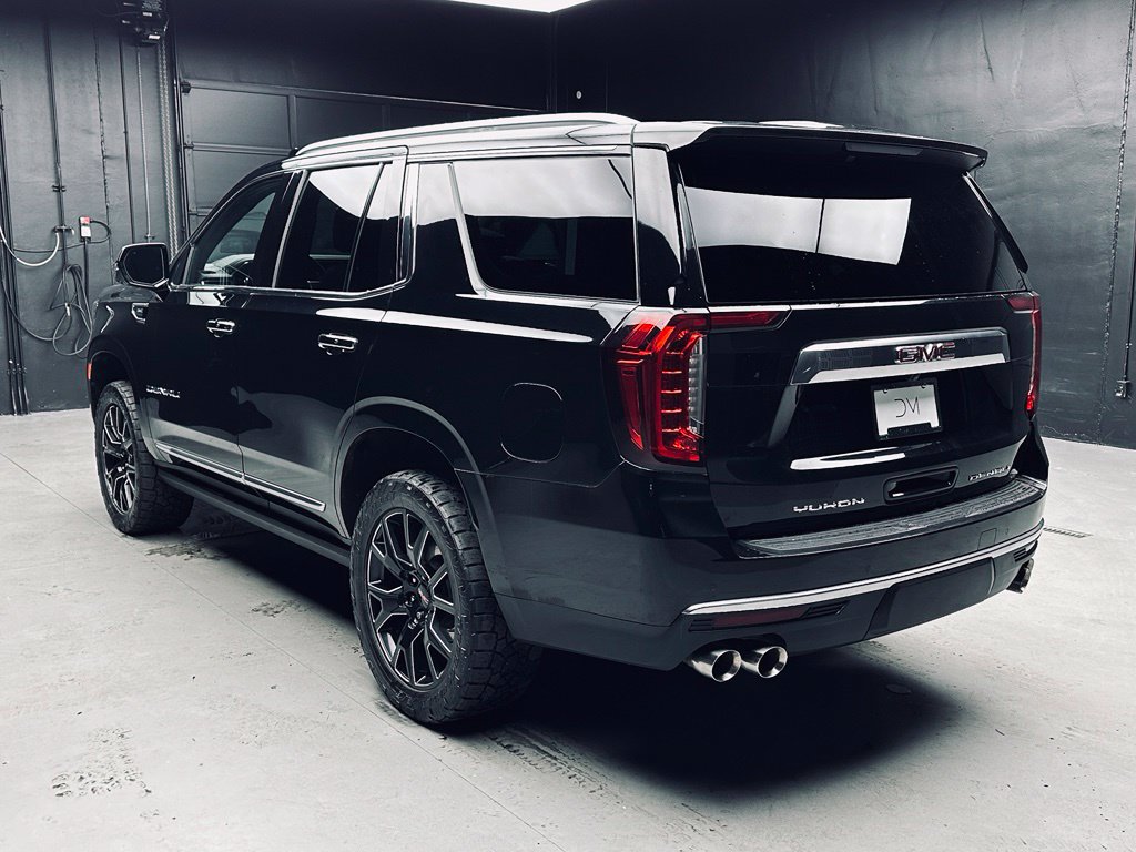 Used 2023 GMC Yukon Denali AWD/4WD image 4