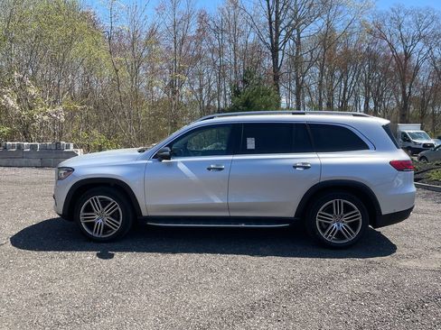 Used 2020 Mercedes-Benz GLS 450 4MATIC image 9