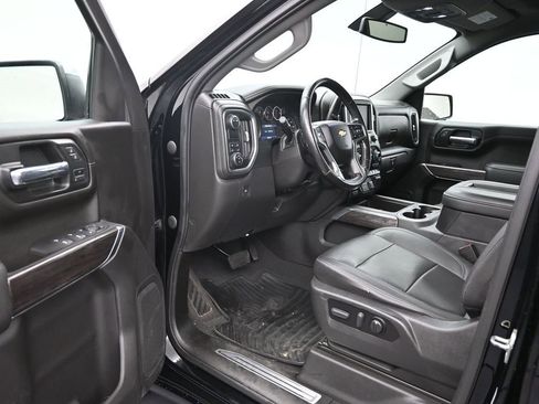 Used 2022 Chevrolet Silverado 1500 LTZ image 10