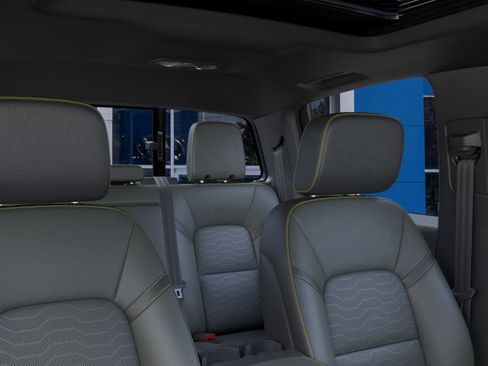 New 2025 Chevrolet Colorado ZR2 w/ Technology Package image 24