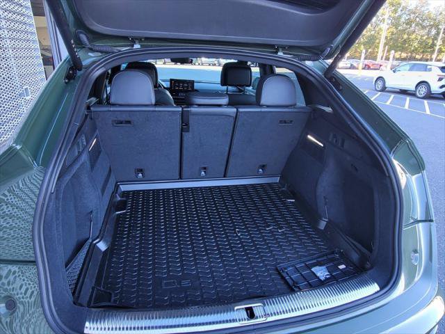 Used 2024 Audi SQ5 Prestige AWD/4WD image 7