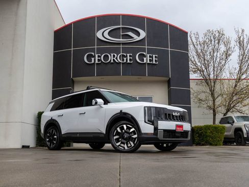 New 2027 Kia Telluride S image 1