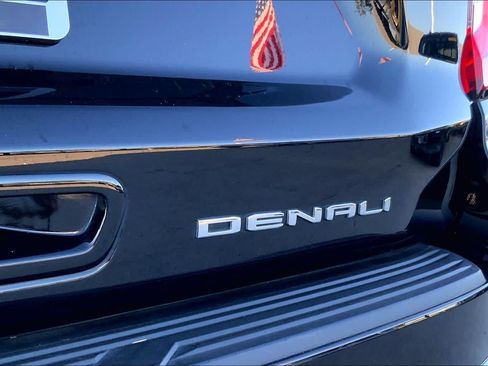 Used 2023 GMC Yukon Denali w/ Denali Reserve Package AWD/4WD image 10