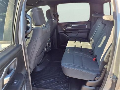 Used 2021 RAM 1500 Big Horn image 18