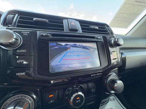 Used 2019 Toyota 4Runner TRD Off-Road Premium AWD/4WD image 22
