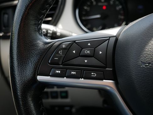 Used 2020 Nissan Rogue Sport SV w/ All-Weather Package AWD/4WD image 28
