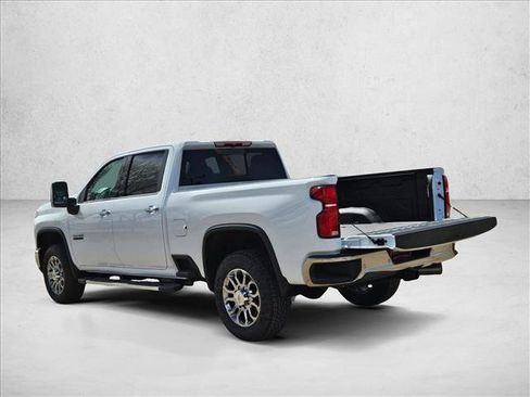 New 2026 Chevrolet Silverado 2500 LTZ w/ LTZ Texas Edition AWD/4WD image 9