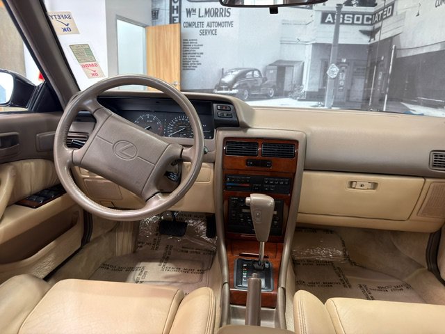 Used 1990 Lexus ES 250 FWD image 19