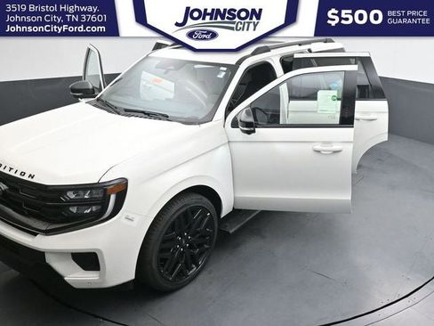 New 2026 Ford Expedition Platinum w/ Stealth Performance Package AWD/4WD image 34