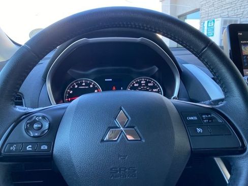 Used 2023 Mitsubishi Eclipse Cross SE image 15