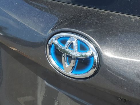Used 2016 Toyota RAV4 Limited image 8