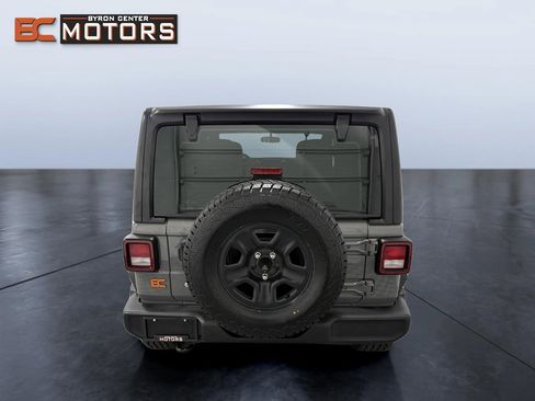 Used 2020 Jeep Wrangler Unlimited Sport image 5