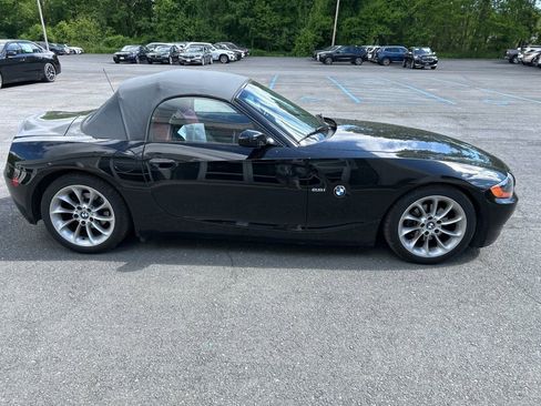 Used 2003 BMW Z4 2.5i RWD image 6