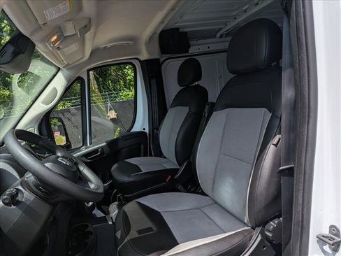 Used 2025 RAM ProMaster 2500 w/ Convenience Group FWD image 19
