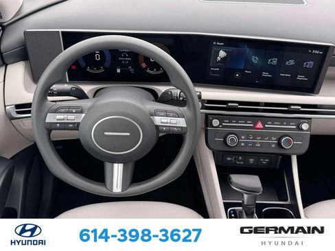 Certified 2026 Hyundai Tucson SE FWD image 21
