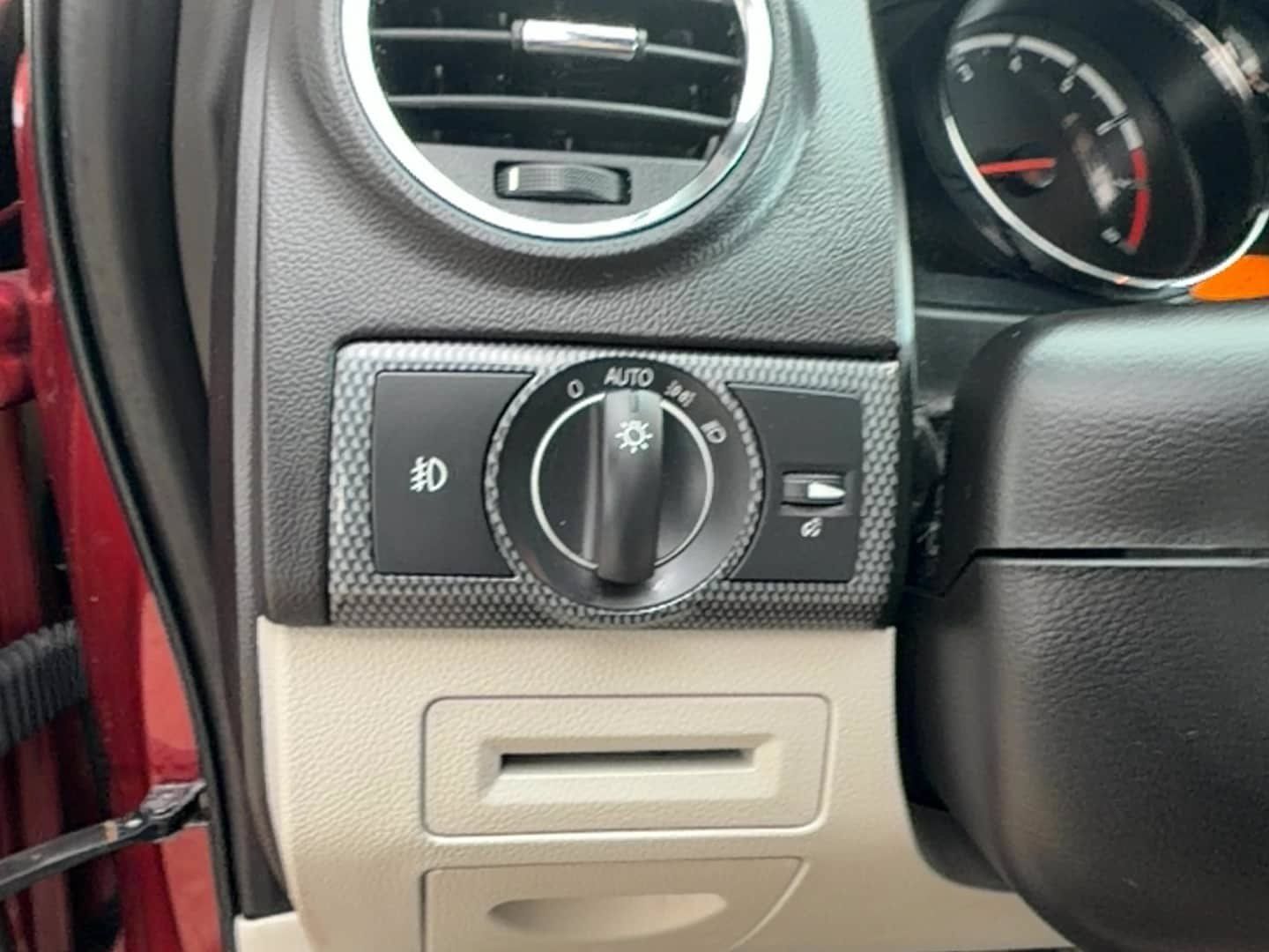 Used 2008 Saturn Vue XR FWD image 12