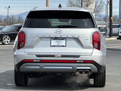 Certified 2025 Hyundai Palisade SEL AWD/4WD image 5