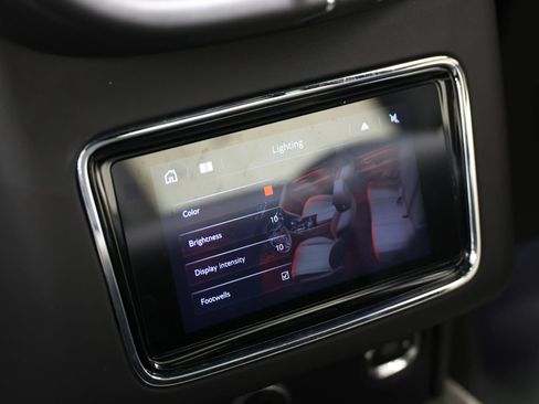 Used 2021 Bentley Bentayga w/ First Edition Specification AWD/4WD image 82
