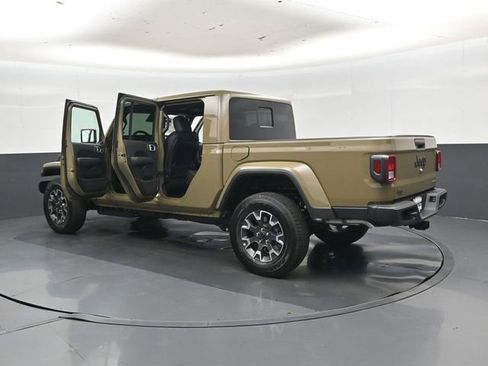 New 2026 Jeep Gladiator Sport AWD/4WD image 46