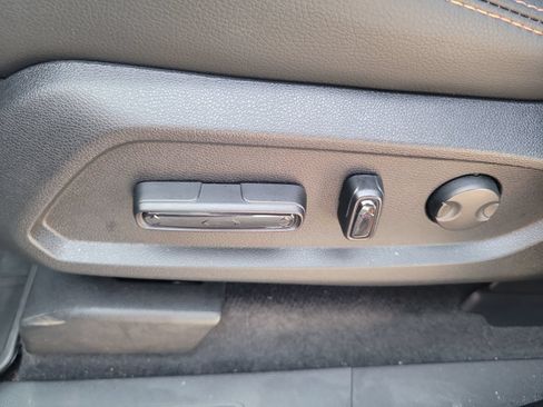 Certified 2025 Honda Pilot TrailSport image 12